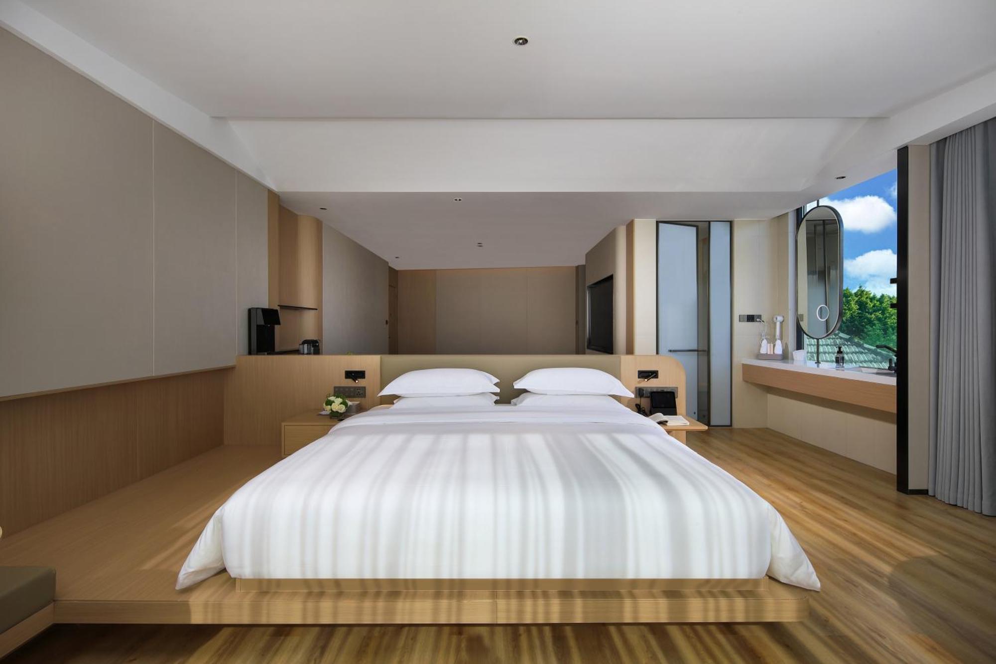 Lijiang Moon Hotel - Guilin East And West Lane Two Rivers And Four Lakes Scenic Area מראה חיצוני תמונה